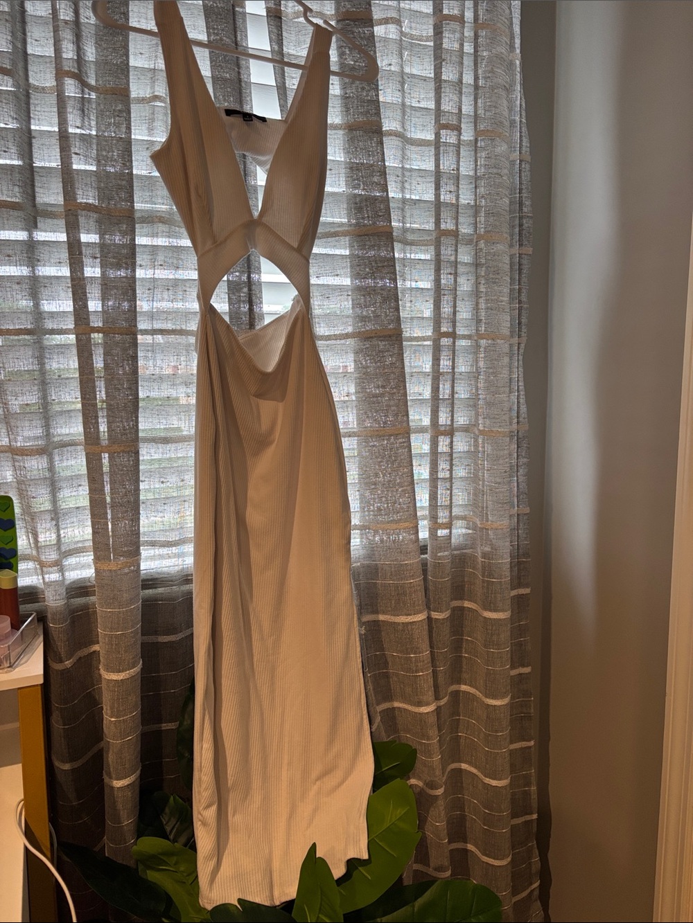 Lulu's Cream Backless Cutout Maxi Dress